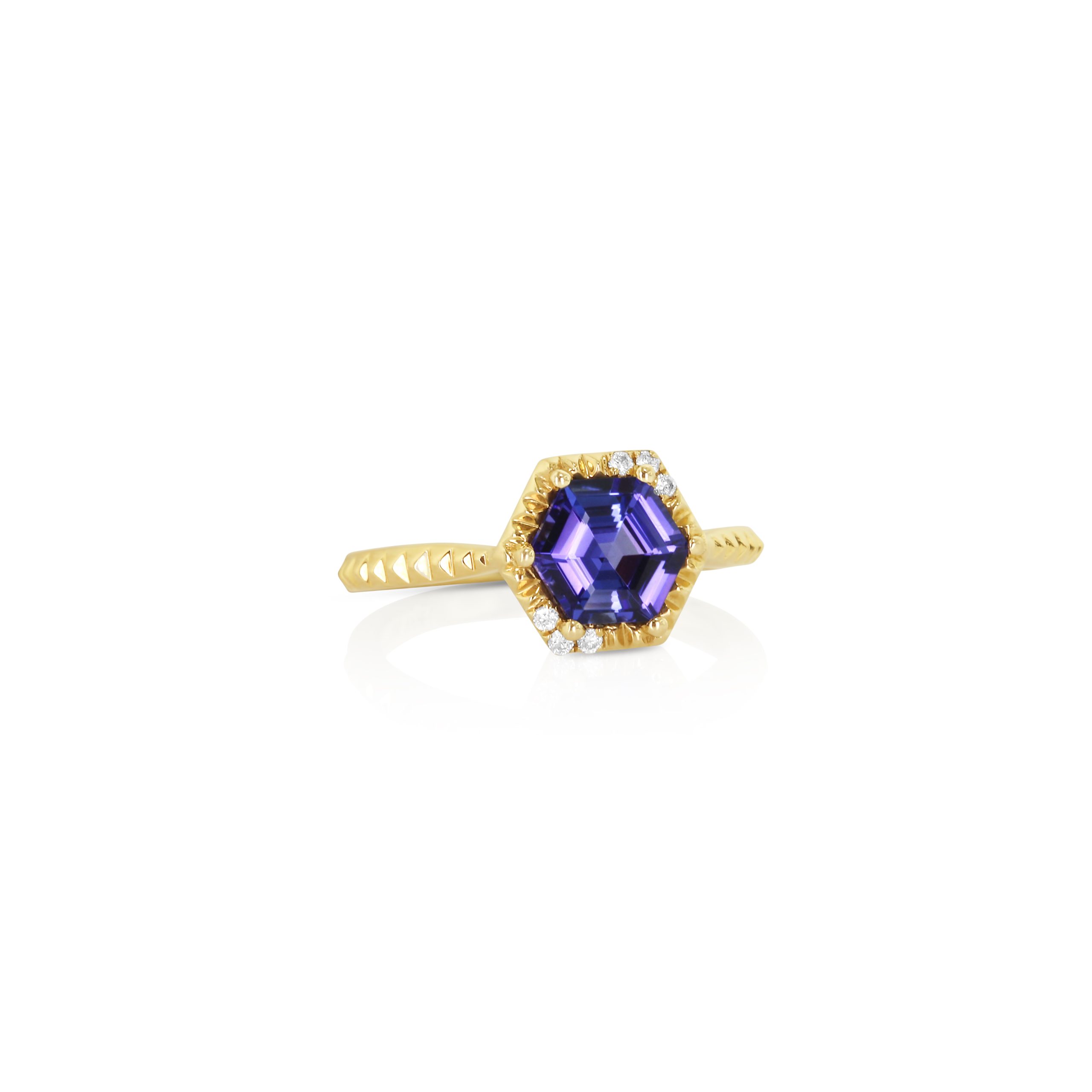 Hexagon Tanzanite Ring in Yellow Gold - Image 2